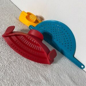 Lot of 3 Pot Strainers Clip On Hand Held Slip On Pot Strainers x3